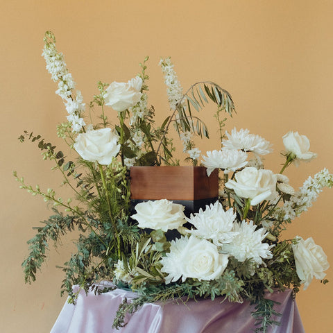 Classic Funeral Urn Wreath